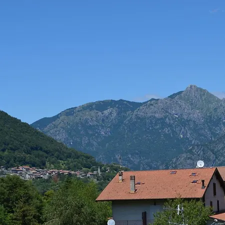 For Rent Between Lago Di Como And Lake Lugano, In The Village Of Apartment *
